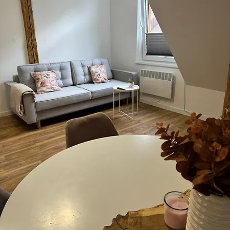 2 Bellevue Apartament *